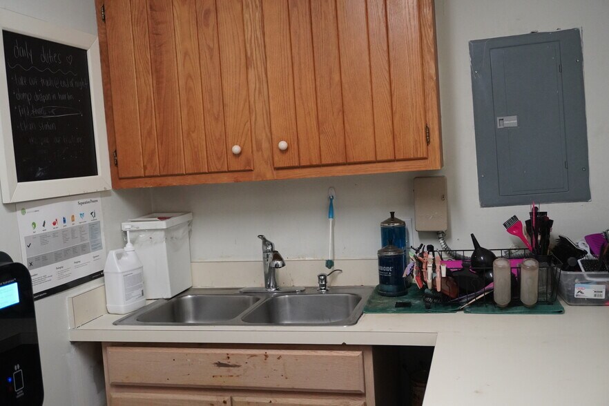 More Photos Of 2730 US 1, Saint Augustine Office For Sale