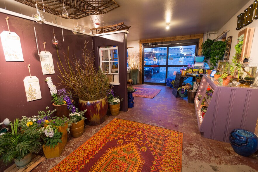 More Photos Of 305 Buckley Dr, Crested Butte Contractor Storage Yard For Sale