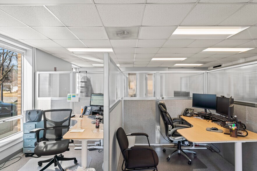 More Photos Of 7210 Old Keene Mill Rd, Springfield Medical For Lease