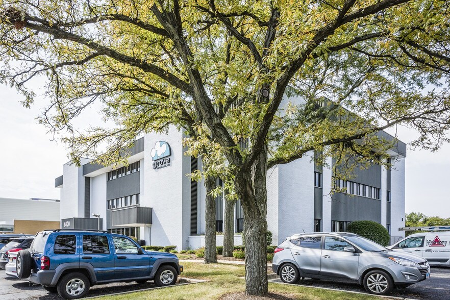 More Photos Of 6800 Main St, Downers Grove Medical For Lease