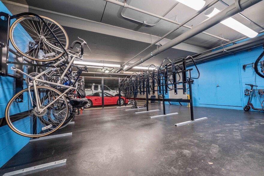 More Photos Of 1717 Arch St, Philadelphia Unknown For Lease