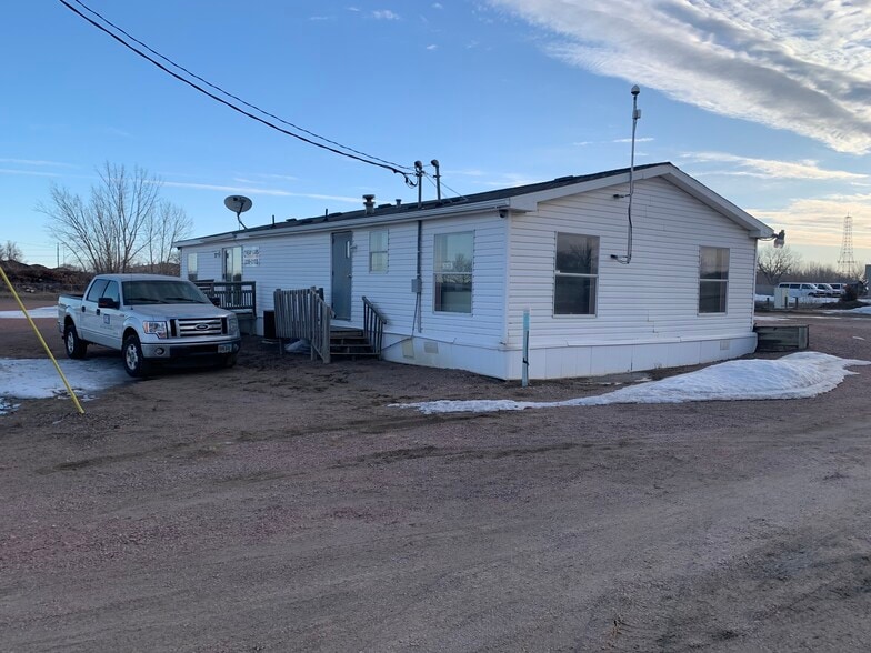 More Photos Of 4004 W 12th St, Sioux Falls Auto Dealership For Lease
