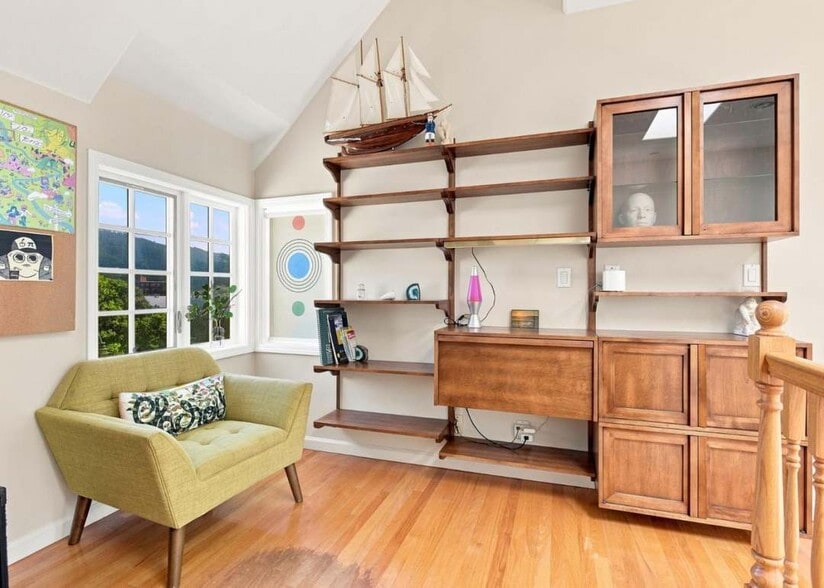 More Photos Of 2340 Palmetto Ave, Pacifica General Retail For Sale
