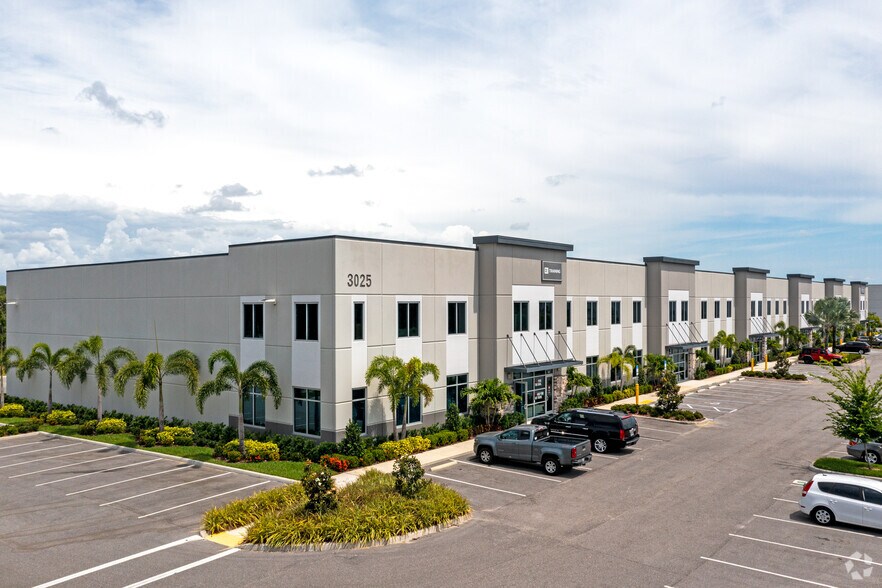 More Photos Of 3155 Lakewood Ranch Blvd, Bradenton Unknown For Lease