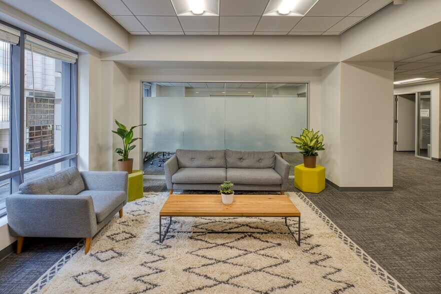 More Photos Of 200-216 Pine St, San Francisco Office For Sale