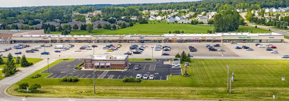 More Photos Of 350-470 E Broad St, Pataskala Freestanding For Lease