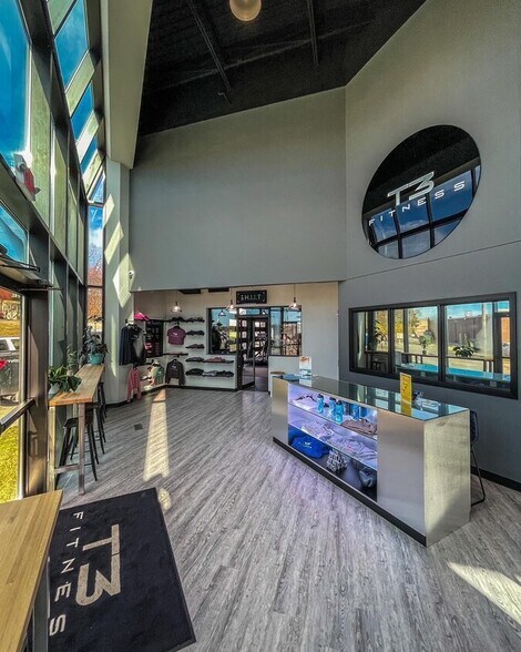 More Photos Of 605 Heisinger Rd, Jefferson City Health Club For Sale