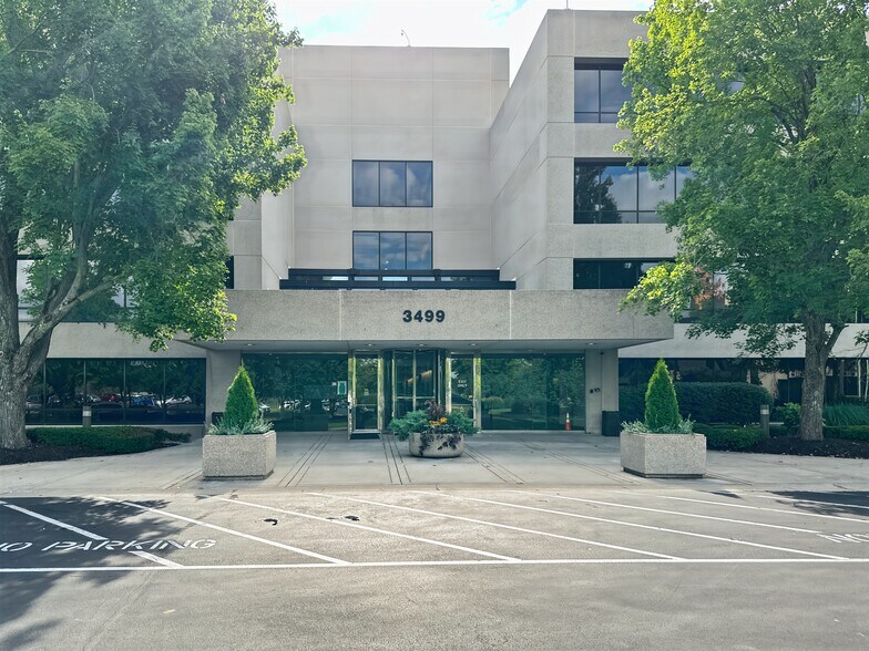 More Photos Of 3499 Blazer Pky, Lexington Coworking Space