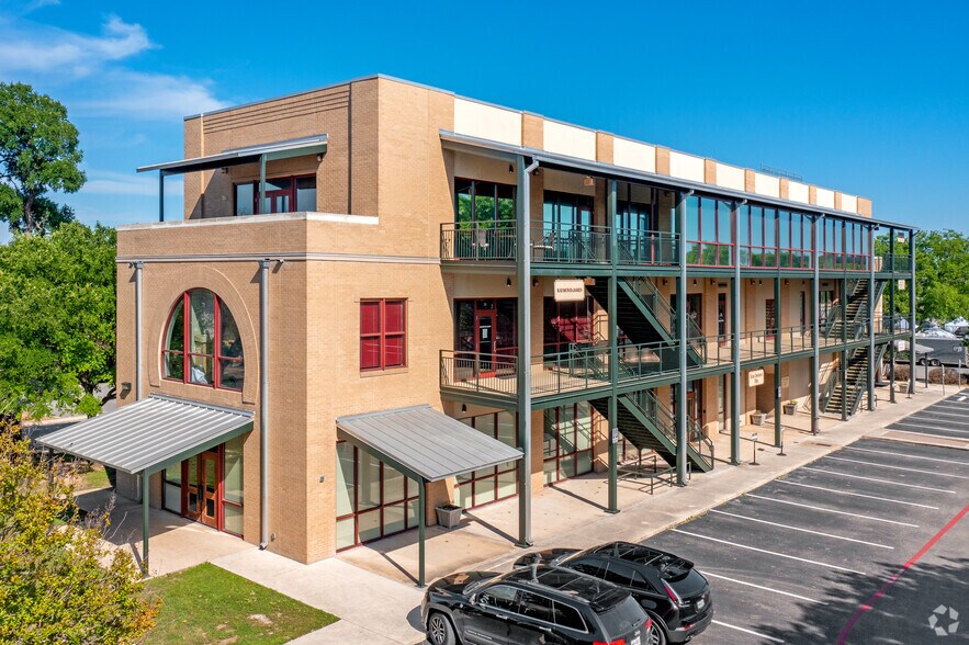 Primary Photo Of 116 W Blanco Rd, Boerne Office For Lease