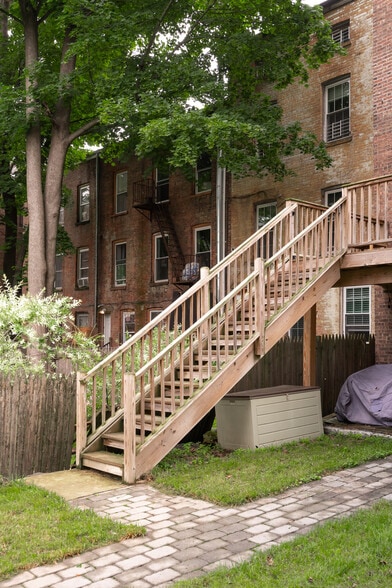 More Photos Of 175 Liberty St, Newburgh Apartments For Sale