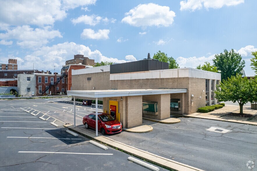 More Photos Of 415 E High St, Pottstown Storefront Retail Office For Lease