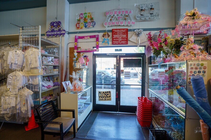 More Photos Of 3947 International Blvd, Oakland Freestanding For Lease