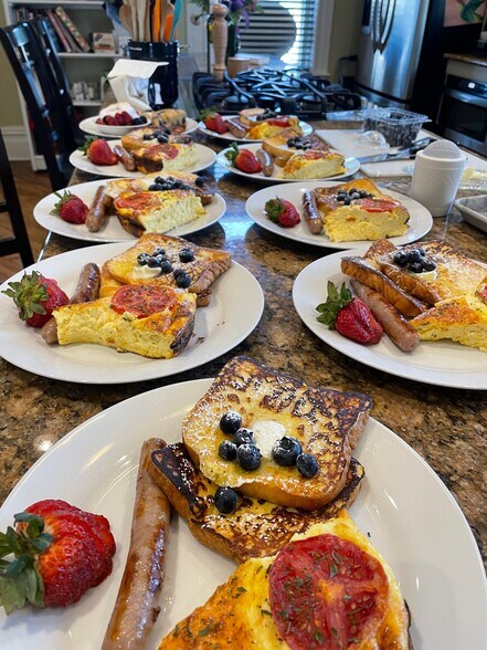 More Photos Of 301 Meyers Ave, Meyersdale Hotel For Sale