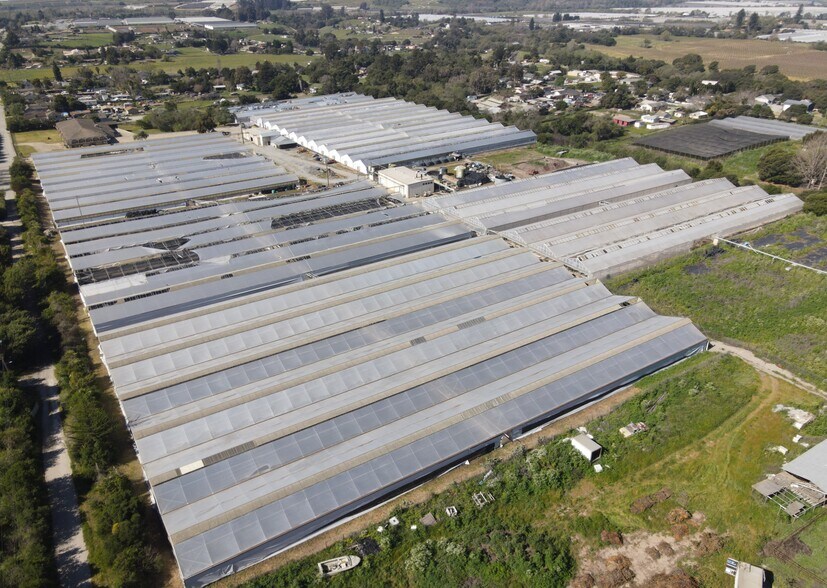 More Photos Of 133 Hughes Rd, Watsonville Land For Sale