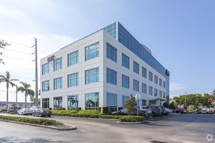 More Photos Of 2500 NW 107th Ave, Miami Office For Sale