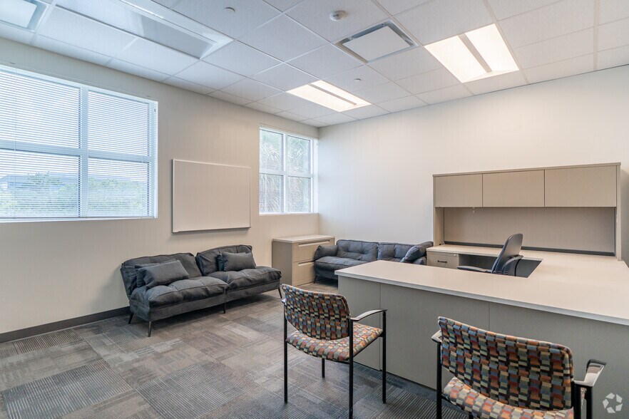 More Photos Of 5225 Tech Data Dr, Clearwater Coworking Space