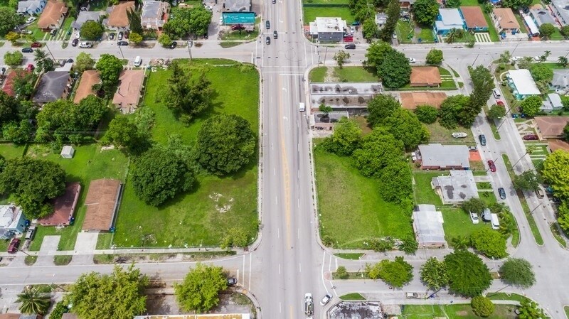 More Photos Of 4900 NW 17th Ave, Miami Land For Lease