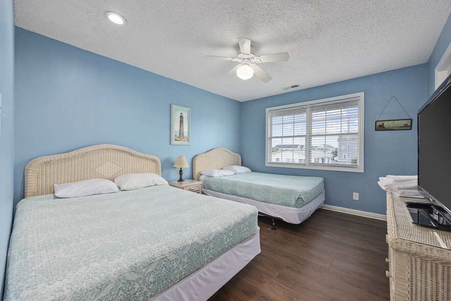More Photos Of 510 S Ocean Blvd, Surfside Beach Multifamily For Sale