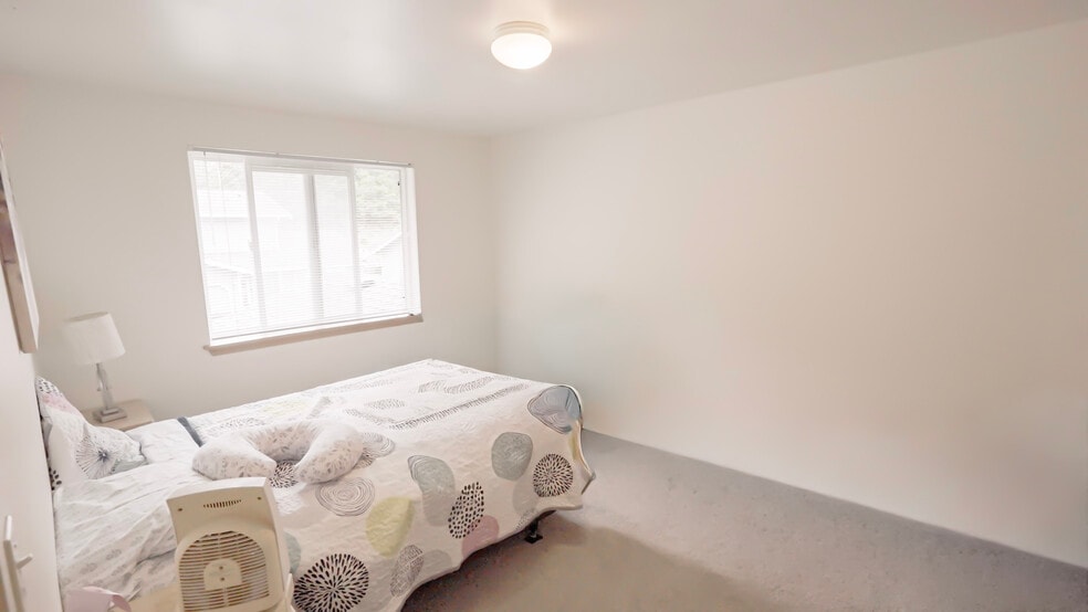 More Photos Of 4846 S 48th St, Tacoma Apartments For Sale