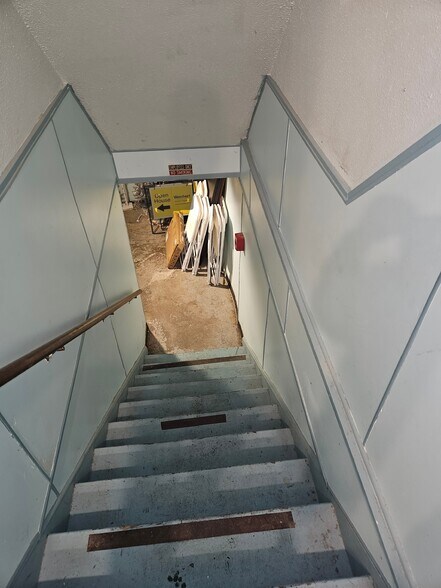 More Photos Of 201-230 Goddard Row, Newport Storefront Retail Office For Sale