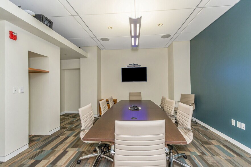 More Photos Of 411-415 1st Ave N, Saint Petersburg Apartments For Lease