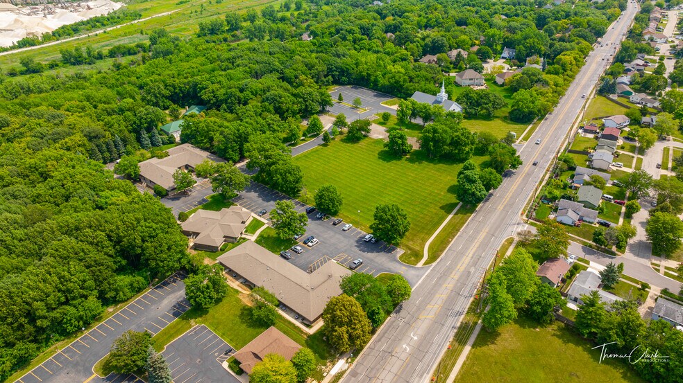 More Photos Of 402 W Boughton Rd, Bolingbrook Medical For Sale