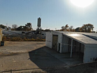 More Photos Of 1400 N Division St, Pontiac Flex For Sale