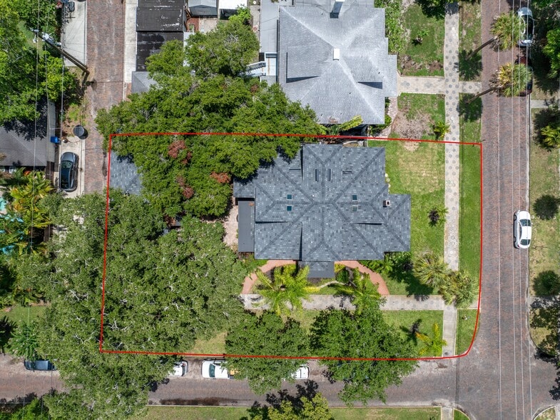 More Photos Of 635 Bay St NE, Saint Petersburg Hospitality For Sale