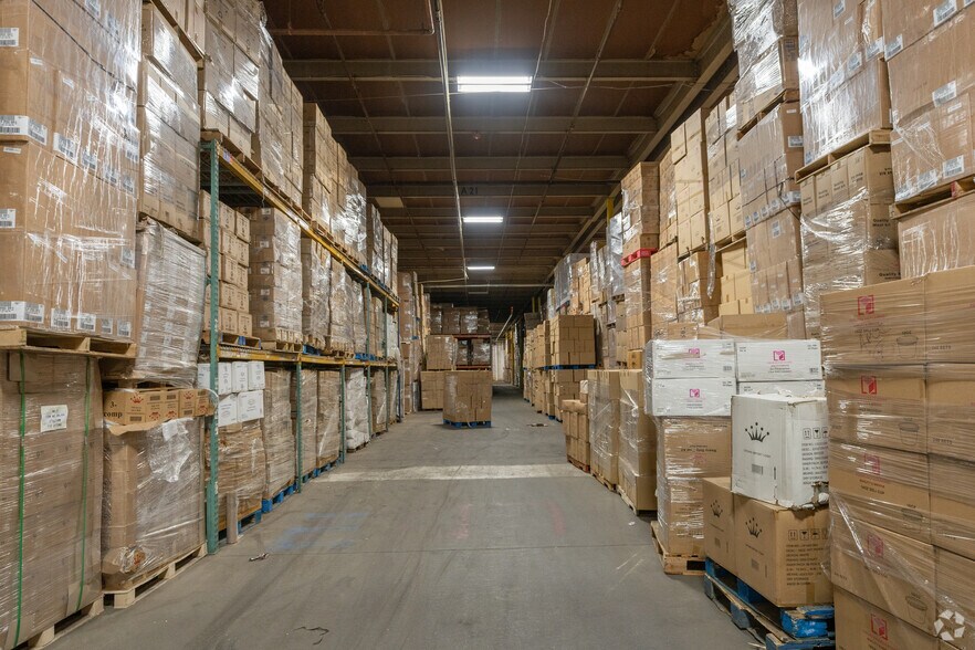 More Photos Of 2500 Grant Ave, Philadelphia Freestanding For Lease