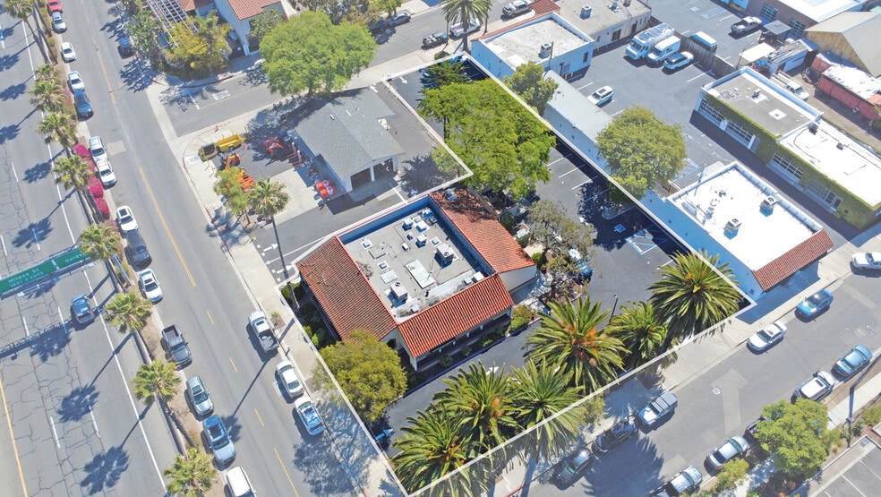 More Photos Of , Santa Barbara General Retail For Sale