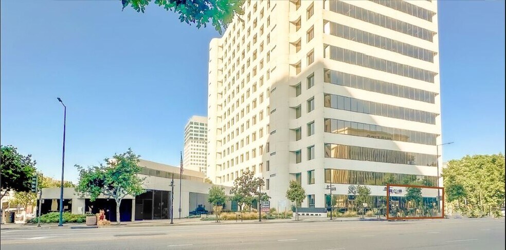 More Photos Of 611 N Brand Blvd, Glendale Office For Lease