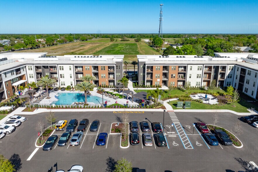 More Photos Of 234 E Mitchell Hammock Rd, Oviedo Apartments For Lease