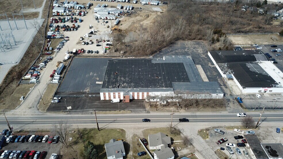 More Photos Of 845 Harrisburg Pike, Columbus Warehouse For Lease