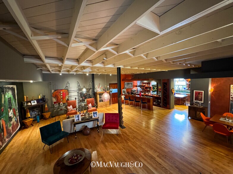 More Photos Of 188 N Holliston Ave, Pasadena Showroom For Sale