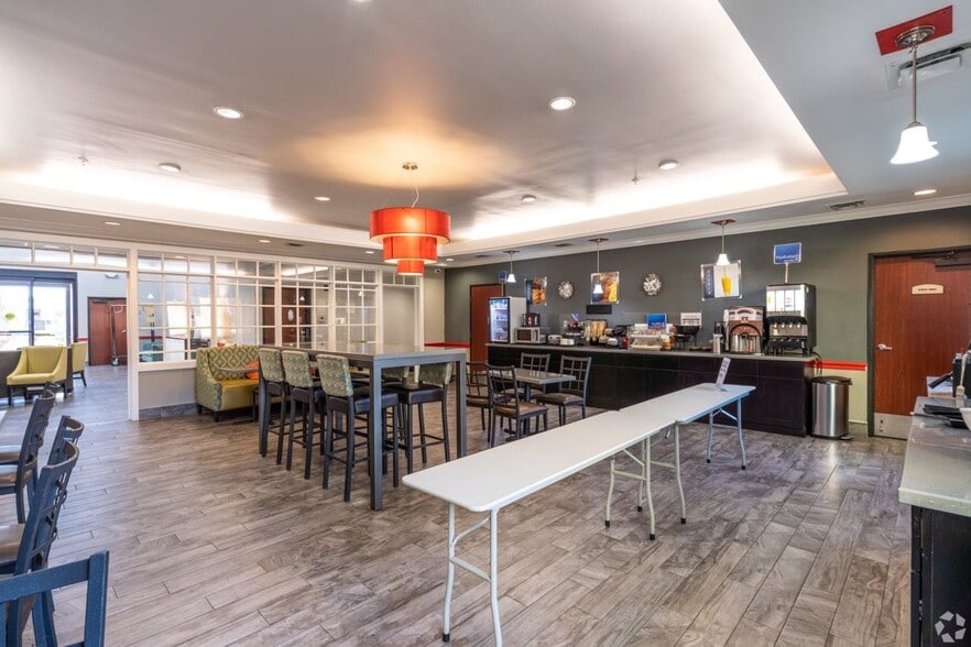 More Photos Of 6229 Richmond Ave, Houston Hotel For Sale