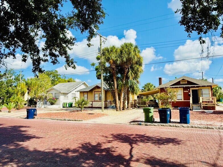 Primary Photo Of 2111 W North B St, Tampa Specialty For Sale