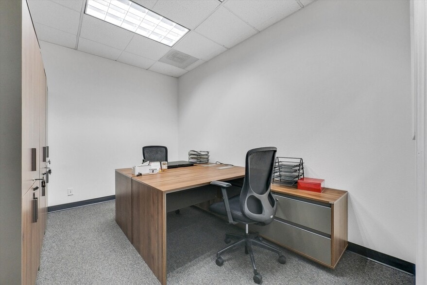 More Photos Of 3501 Hart Ave, Rosemead Office For Lease