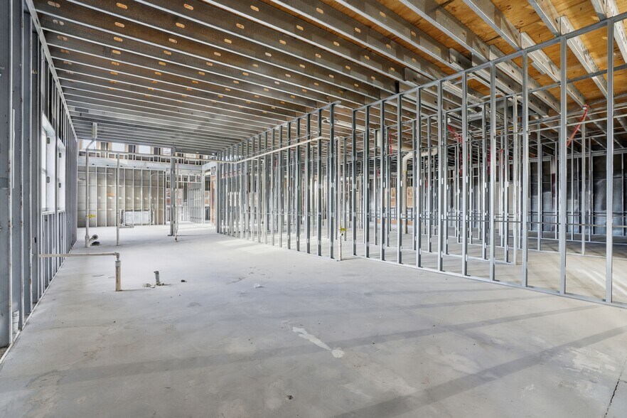 More Photos Of 113 Pocono Dr, Milford Office For Sale