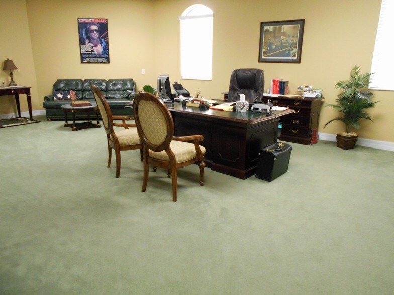 5363 Central Ave, Saint Petersburg, FL 33710 Office For Lease