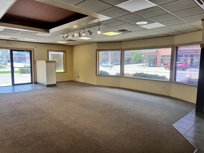 More Photos Of 421 S Park St, Madison Freestanding For Sale
