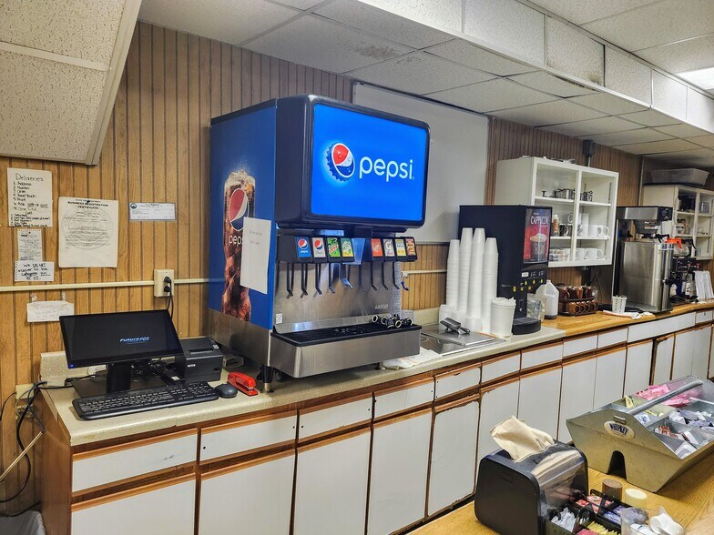 More Photos Of 800 3rd St, Moundsville Restaurant For Sale