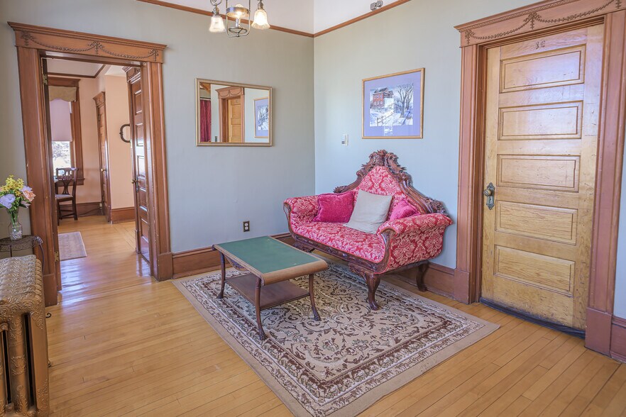 More Photos Of 310 E 2nd St, Trinidad Hospitality For Sale