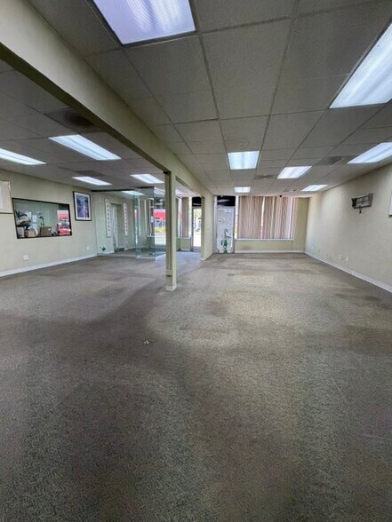 More Photos Of 3738 E Colorado Blvd, Pasadena Storefront Retail Office For Lease
