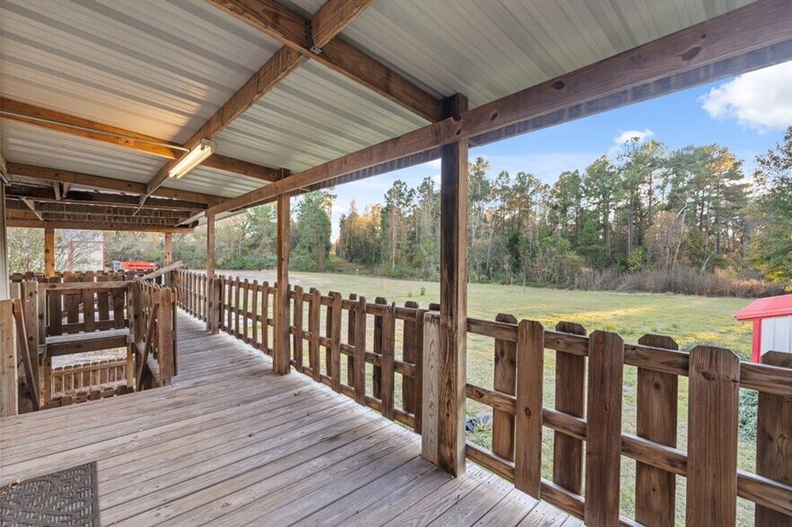 More Photos Of 2755 US Highway 69, Lufkin Storefront Retail Office For Sale