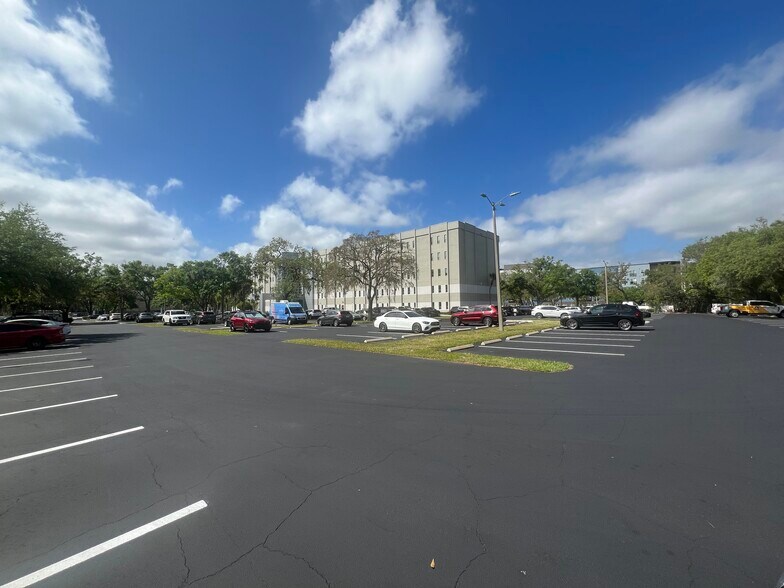 More Photos Of 3500 E Fletcher Ave, Tampa Medical For Lease