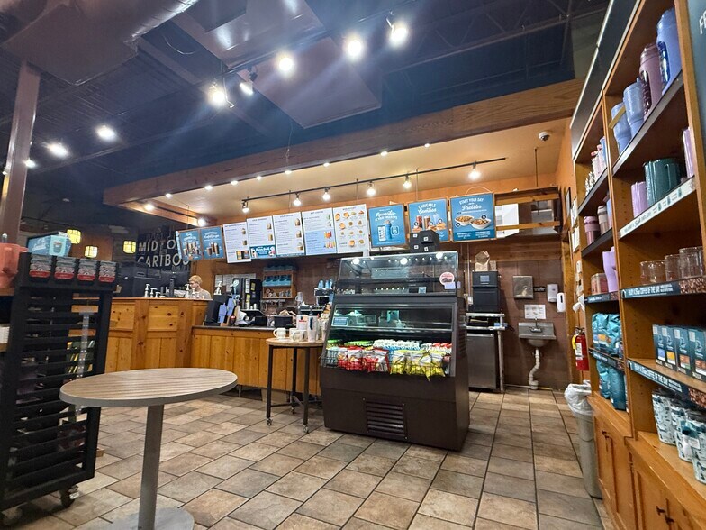 More Photos Of 202 10th Street Suite A, Atlanta Freestanding For Lease