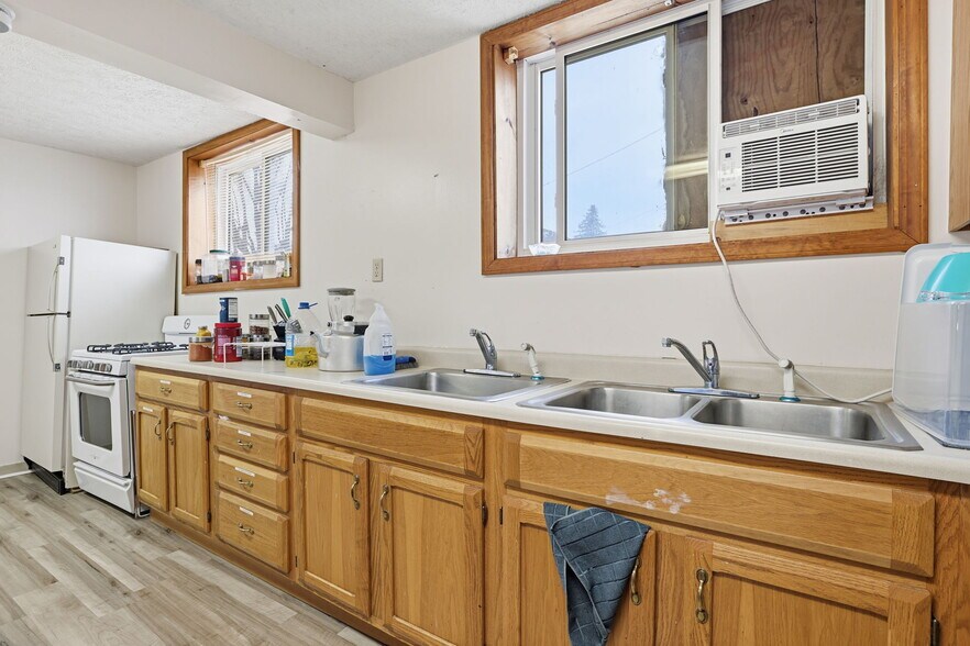 More Photos Of 768 S Broad St, Lancaster Religious Facility For Sale