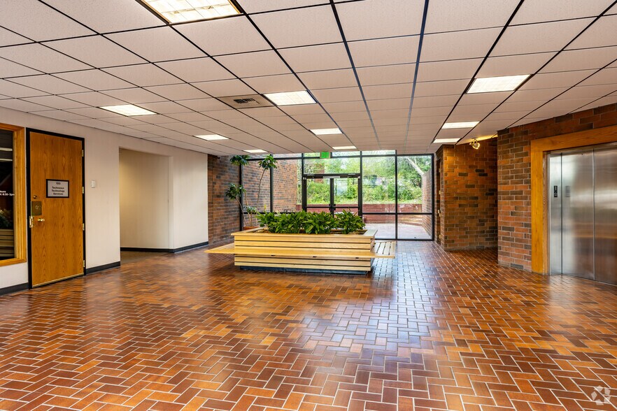 More Photos Of 8670 Wolff Ct, Westminster Medical For Lease