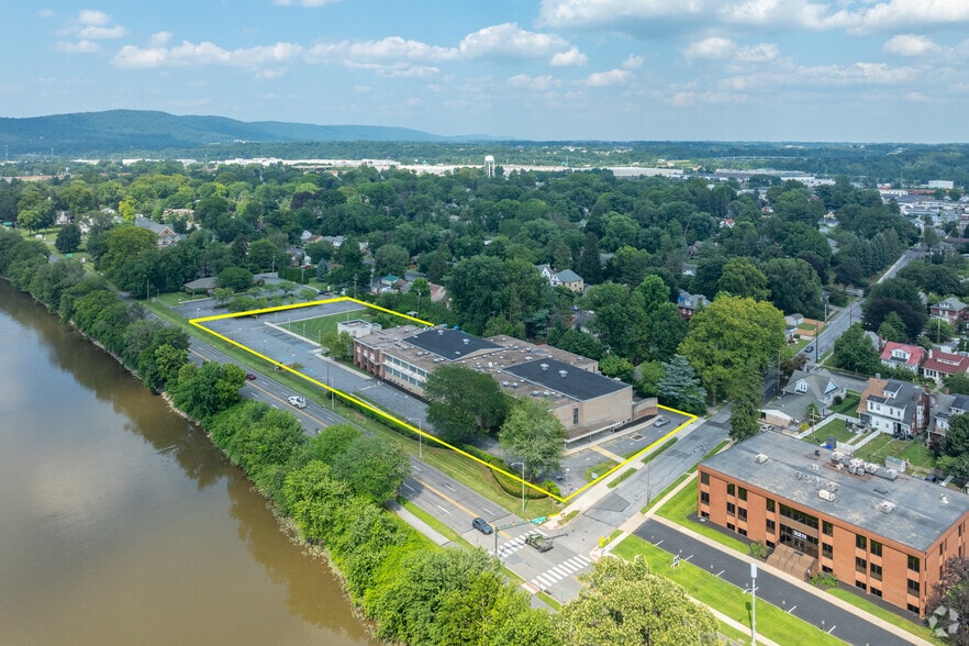 More Photos Of 3301 N Front St, Harrisburg Office For Sale