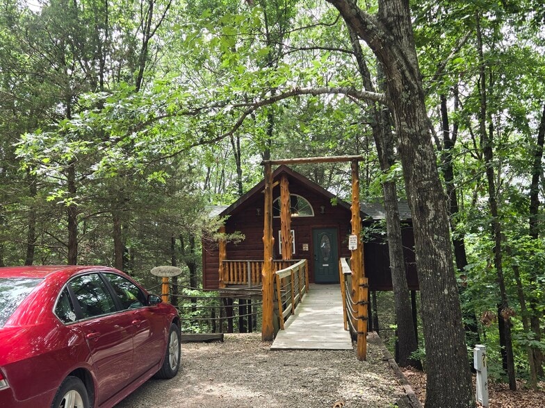 More Photos Of 159 Acorn Acres Ln, Branson West Trailer Camper Park For Sale